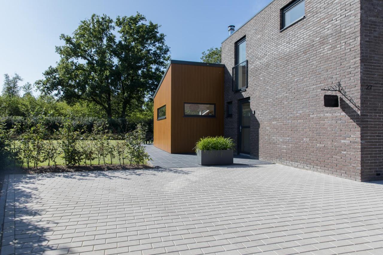 Vakantiehuis Eikzicht Gelegen Aan Het Bos Elsloo  Luaran gambar